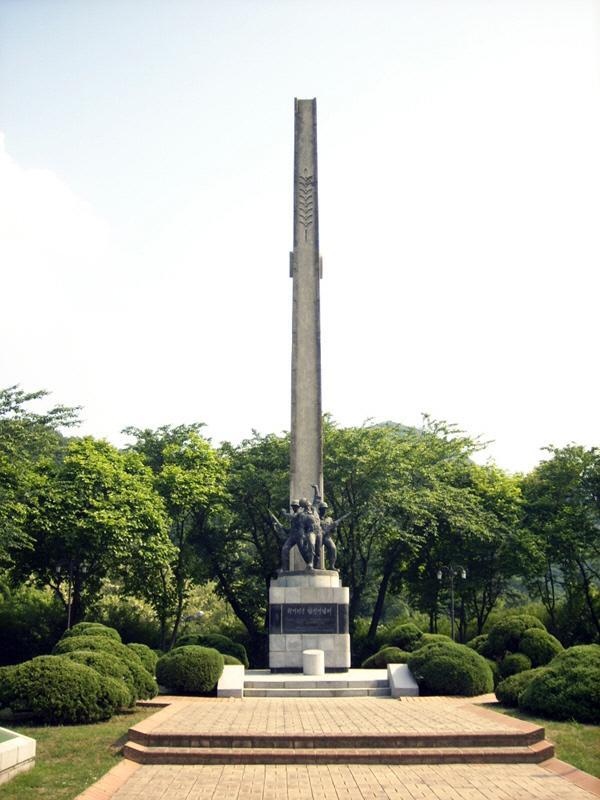 경기도 용인시 기흥구에 있는 터키군 참전기념비.