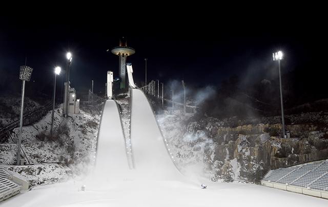 평창올림픽 스키점프 경기가 열리는 알펜시아 스키점프대의 모습. 사진=양동욱 기자