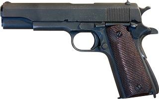 M1911A1 콜트 45 권총.