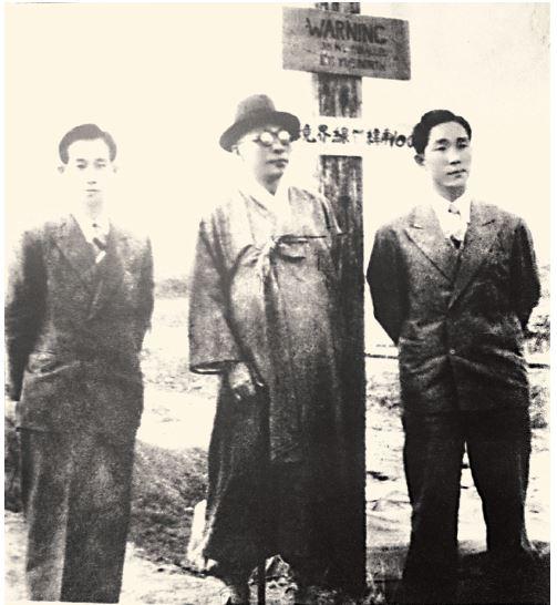남북협상 하러 북행하는 김구(1948.4.19)