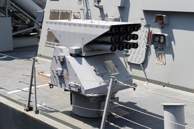 어뢰음향대항체계는 자함으로 공격해 오는 적 어뢰를 탐지, 경보하고 고출력 방해 신호를 수중에 방사해 어뢰를 교란·기만하는 장비다.