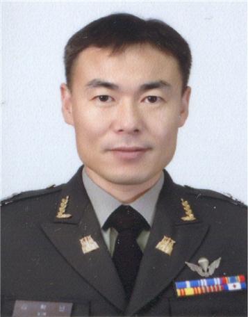 김 혁 년 
육군2공병여단 선공대대장·중령 
