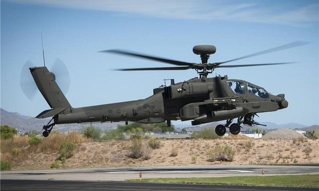 최강의 공격헬기인 AH-64에는 미국인들에게 공포의 대상이었던 제로니모가 이끌었던 아파치족의 이름이 부여되었다. 사진은 AH-64E 아파치가디언이 대한민국 육군에 최초 도입 당시 모습.  