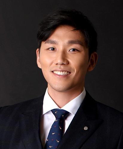 오 현 호 파일럿·작가