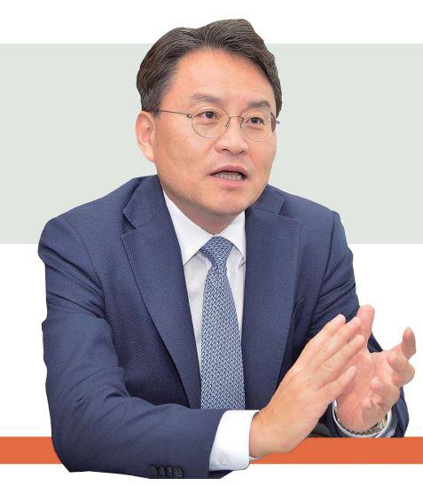 국방대학교 김영호 안보문제연구소장이 정전협정 65주년과 관련, 한반도 안보정세의 변화에 관해 설명하고 있다.   국방대 제공