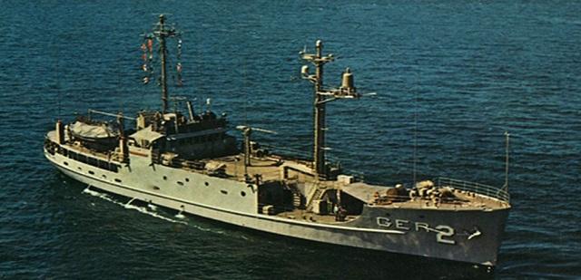 북한 해군에 의해 나포된 미 해군 푸에블로함.