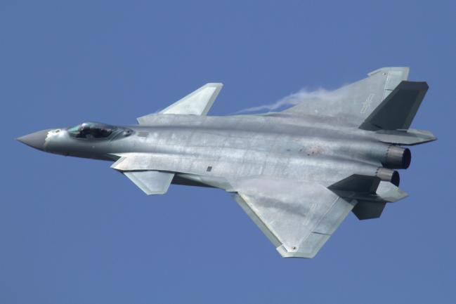 J-20 at Airshow China 2016
* 출처 : 위키미디어https://ko.m.wikipedia.org/wiki/%ED%8C %8C%EC%9D%BC:J-20_at_Airshow_China_2016.jpg
* 저자 : Alert5


