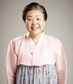 배우 강부자 