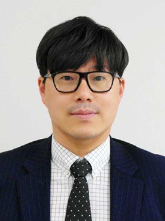 신동익 서울지방보훈청 총무과 신동
