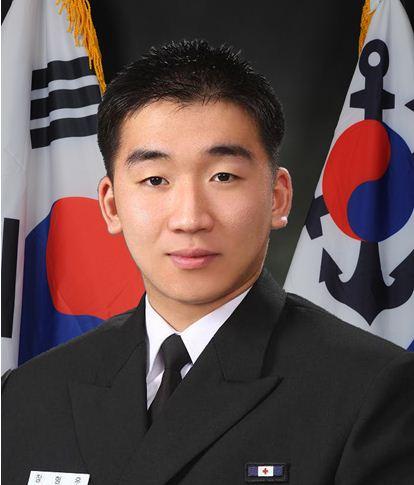 장형우 소령(진) 해군93잠수함전대 이억기함 