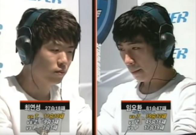 유닛 물량을 뽑아내는 최연성의 실력은 동시대 게이머를 아득히 뛰어넘어 있었다. 이는 손이 빨라서가 아니라 오랫동안 초 단위로 생산 순서를 연습하며 갈고닦아 온 ‘빌드’라는 전략적 구상의 결과였다.  필자 제공