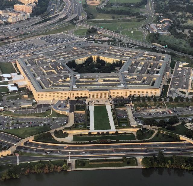 Bird eye’s view of Pentagon, USA
사진 : WIKIMEDIA COMMONS
*https://commons.wikimedia.org/wiki/File:The_Pentagon,_cropped_square.png?uselang=ru