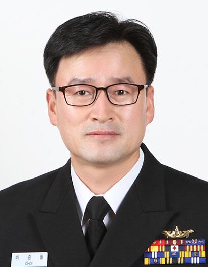 최 종 필 해군잠수함사령부 909교육훈련전대장·대령