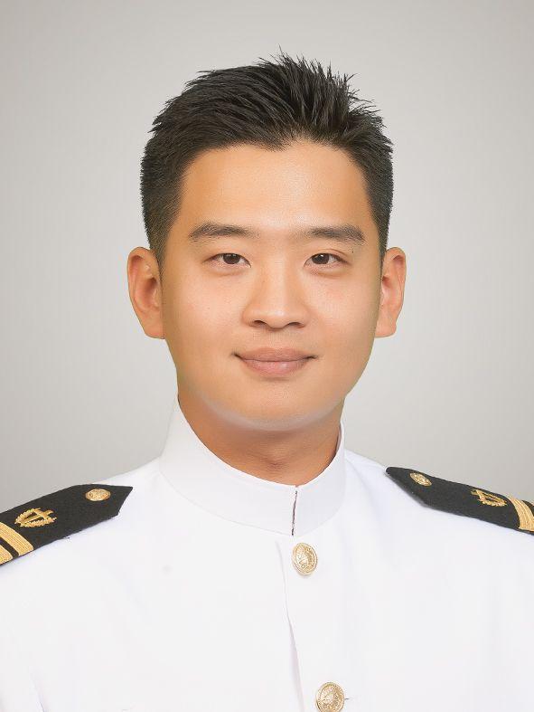 김훈겸 해병대교육훈련단 군종장교·대위·신부 