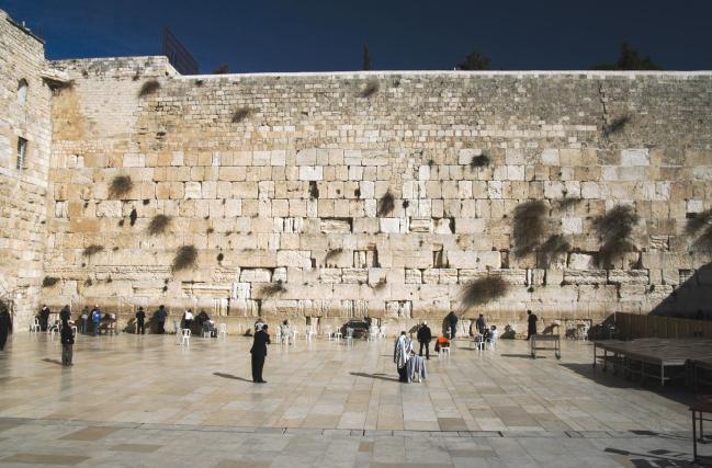 이스라엘 통곡의 벽 전경.  사진=www.britannica.com