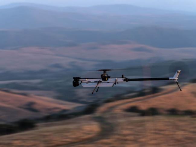 앤듀릴사가 개발한 잠자리 형태의 소형 무인기 '고스트4'. 길이 272cm, 높이 43cm, 폭 42cm이다. 사진 = www.anduril.com

