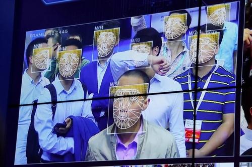 빅데이터와 인공지능 기술을 활용한 중국의 얼굴인식 시스템.  연합뉴스