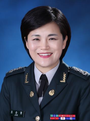 조 순 영 국군간호사관학교 건강관리학처장·중령