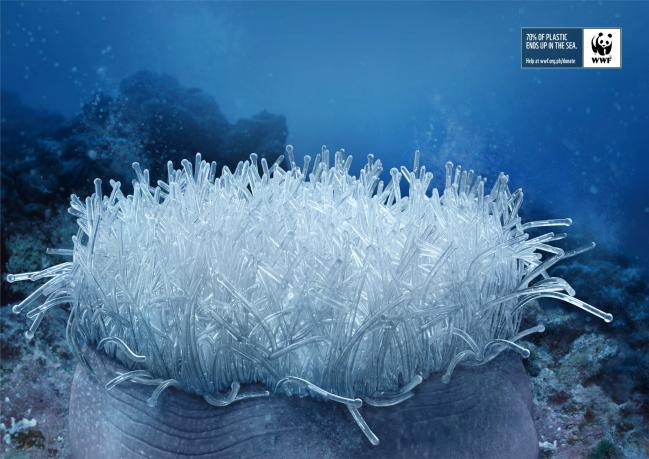 2011년 제작된 세계자연기금의 해양 보호 캠페인 광고 ‘플라스틱 스터러’ 편.  필자 제공