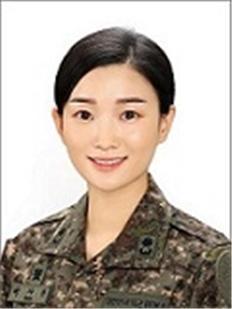 박가현 육군정보학교·소령