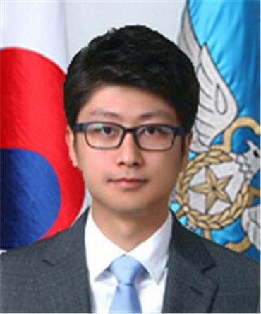 정회진 공군항공우주전투발전단 군무사무관