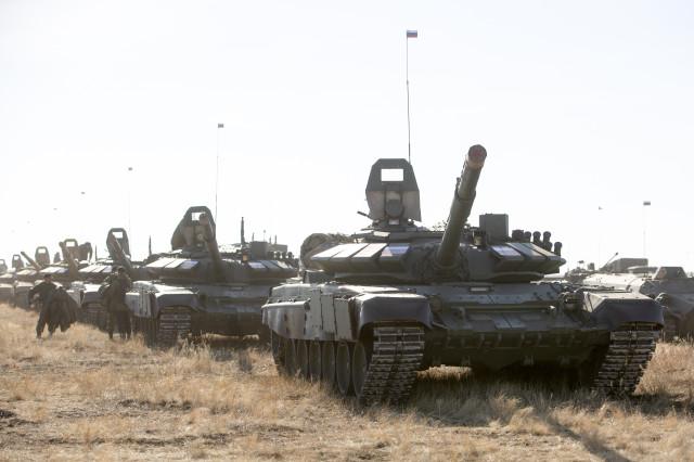 2021피스미션훈련에 참가한 러시아의 T-72전차. 타스=연합뉴스