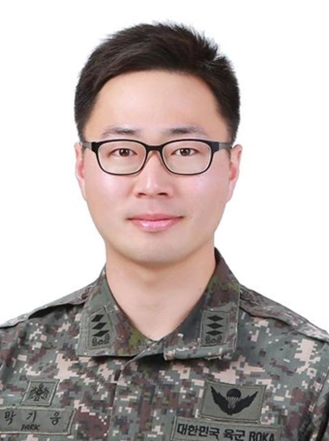 박기웅 대위 육군본부 정책실 인공지능정책과