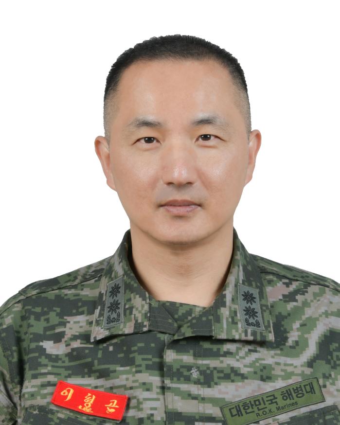 이형곤 국방부 국방개혁실 해병중령