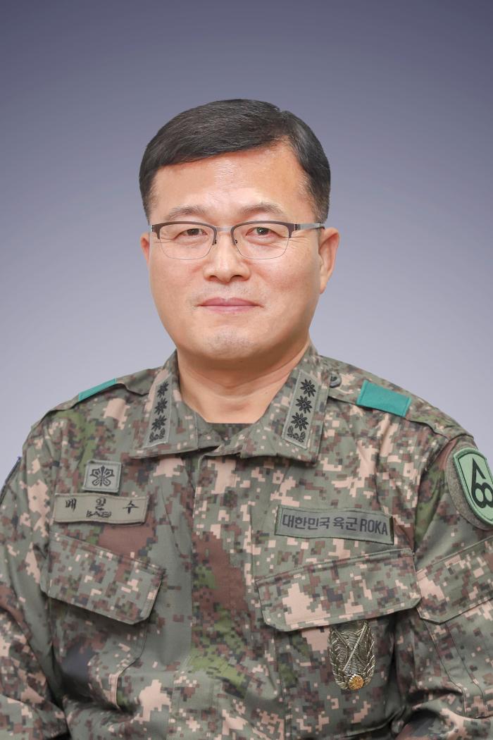 배 일 수 
육군60사단 이신의여단장·대령