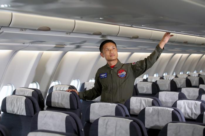 시그너스는 공중급유뿐 아니라 300여 명의 인원이 탑승할 수 있어 다양한 임무를 수행할 수 있다.