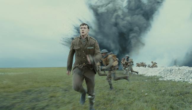 영화 ‘1917’은 아카데미 촬영상과 음향믹싱상, 시각효과상을 수상하며 기술적으로 완벽하다는 찬사를 받았다.  사진=유니버설픽처스코리아