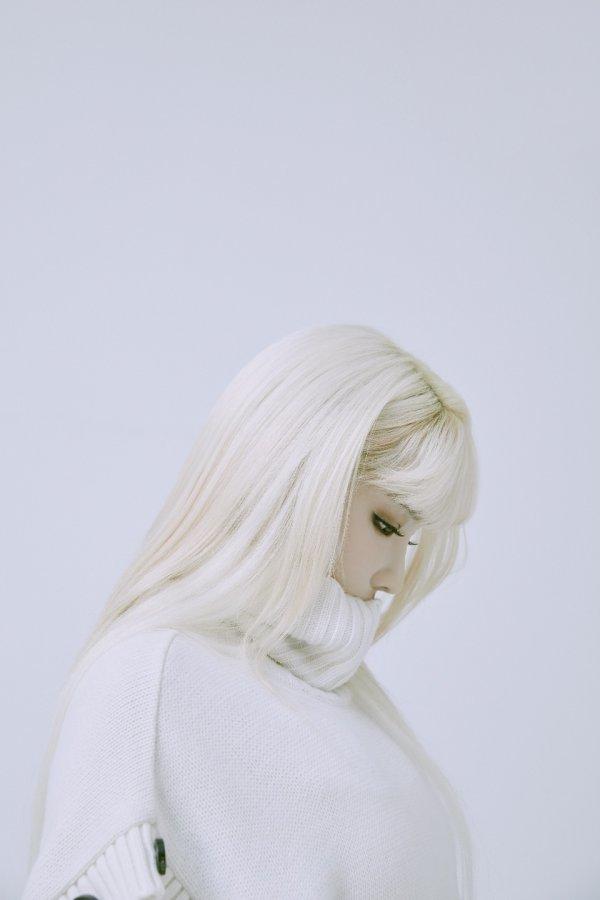 지난 8일 웹툰 ‘쌈 마이웨이’의 첫 번째 OST 음원 ‘넌 나의 거울’을 발매한 가수 박봄. 
 사진=디네이션 엔터테인먼트