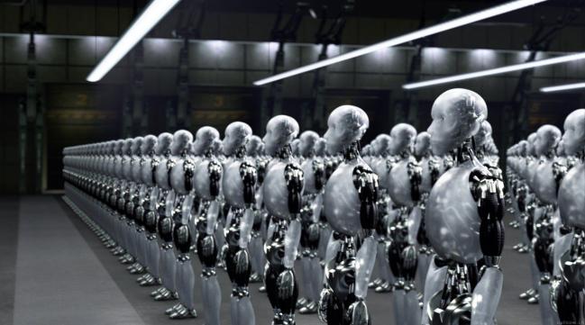 영화 ‘아이 로봇’의 한 장면. 차페크의 희곡은 오늘날 SF(공상과학)영화에 많은 영감을 줬다.  필자 제공