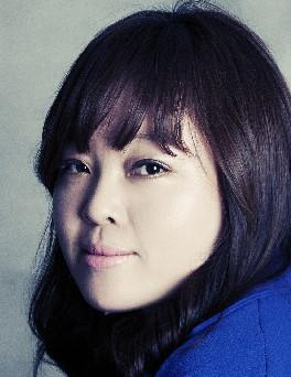 정여울 작가