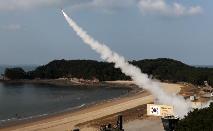 공군미사일사령부의 패트리어트 미사일 발사 모습.  이경원 기자