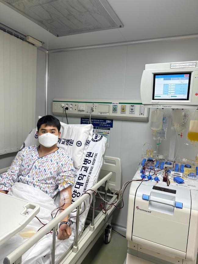 생면부지의 백혈병 환자에게 조혈모세포를 기증한 육군7보병사단 비룡포병대대 문재민 소위.  부대 제공
