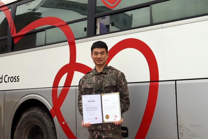 육군7보병사단 김정국 중사. 
 부대 제공