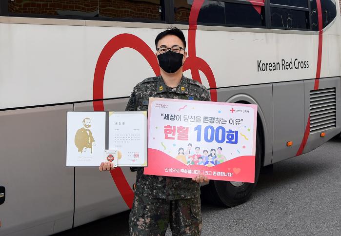 공군15비 정원만 준위.
  사진 제공=박민건 하사