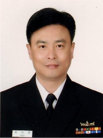 해군교육사령부 전투병과학교 최신영 원사