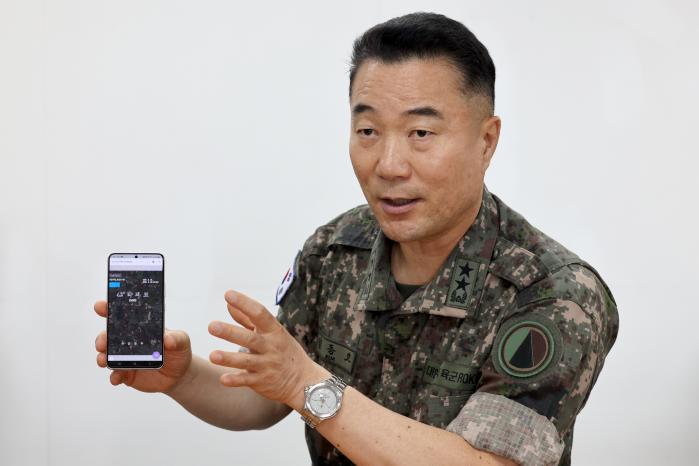 김동호(소장) 육군교육사령부 교리발전부장이 ‘종이 없는 교리 문헌’ 정책의 도입 배경을 설명하고 있다. 양동욱 기자