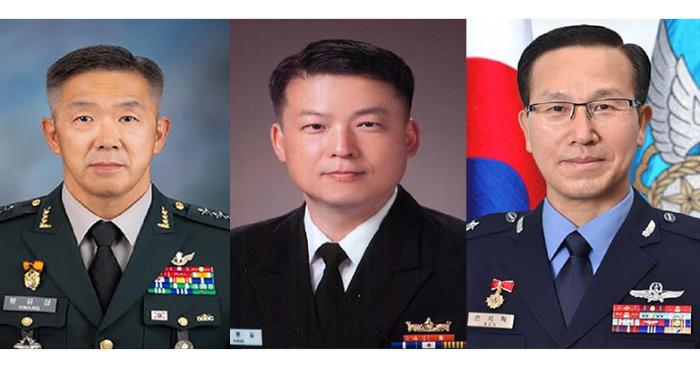 왼쪽부터 황유성 합동참모차장, 강동길 해군참모차장, 손석락 공군참모차장
