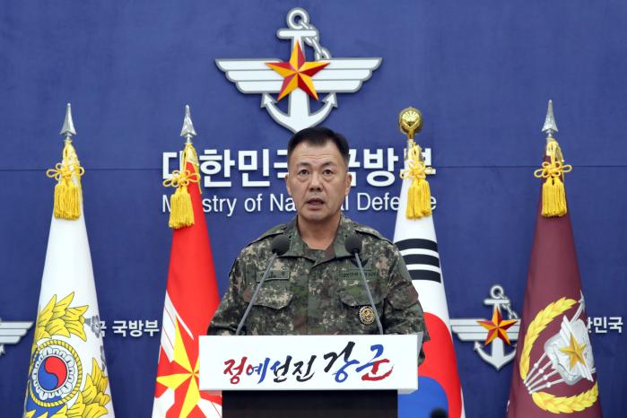 강호필(육군중장) 합동참모본부 작전본부장이 20일 대북 경고 메시지를 발표하고 있다. 조종원 기자