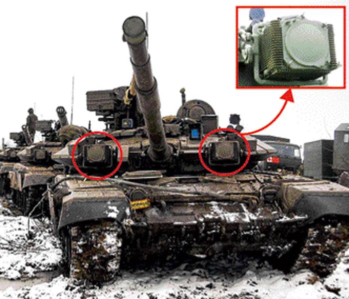2022년 2월, 본격적인 우크라이나 침공이 시작되기 전 촬영된 러시아군 기갑부대의 T-90AM 주력 전차와 쉬토라1 능동방어장치. 우크라이나 침공 전 러시아군 수뇌부는 쉬토라1 능동방어장치만으로 전차 생존을 보장할 수 있다고 자신만만해했지만 오판이었다. 출처=러시아 국방부 홈페이지(eng.mil.ru/en)