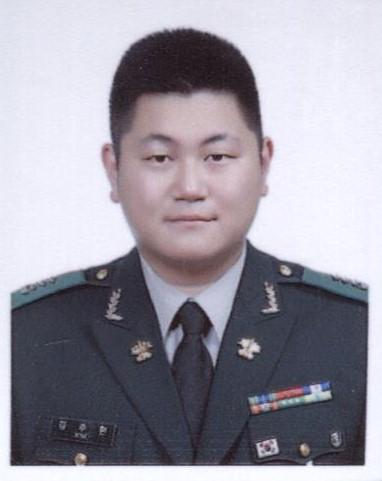 김주현 육군대위 국방대학교 전략학부