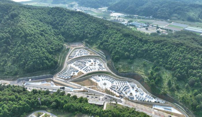 국립괴산호국원 제2묘역 봉안시설 항공 사진. 보훈부 제공