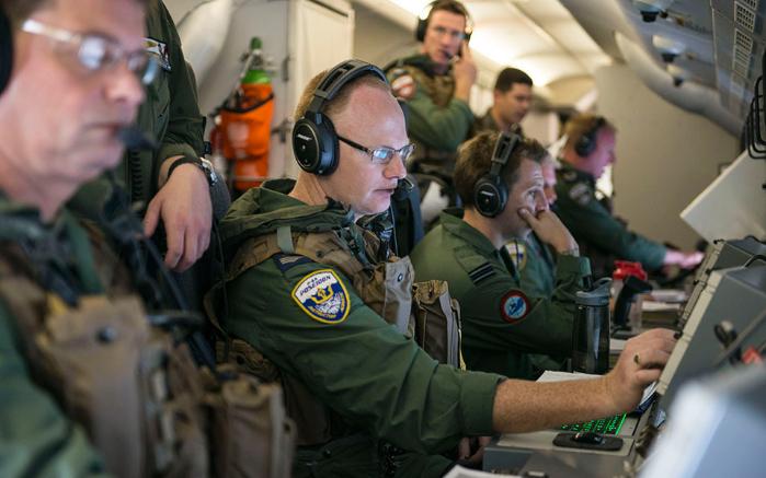 737 여객기를 기반으로 개조된 P-8A 포세이돈은 상대적으로 넓은 공간과 쾌적한 환경으로 효율적인 임무 수행을 보장한다. 출처=보잉사 홈페이지(www.boeing.com/defense/)