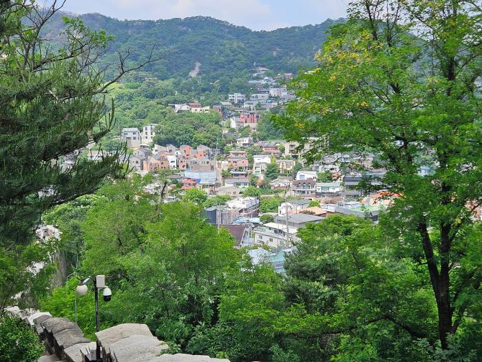 북악산 아래 청운동. 장동의 중심지였다. 필자 제공