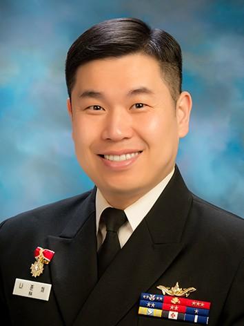 나준채 방위사업청 해상유도무기사업팀 해군중령(진)