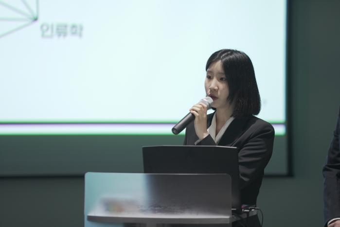 해군중사로 전역하고 1년 만에 취업에 성공한 SK뉴스쿨 정보보안과 김도은 씨. 본인 제공