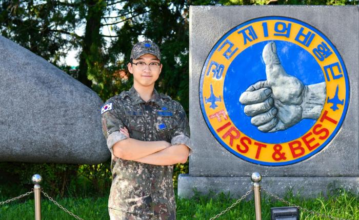 공군1전투비행단 장비정비대대 이우진 병장.